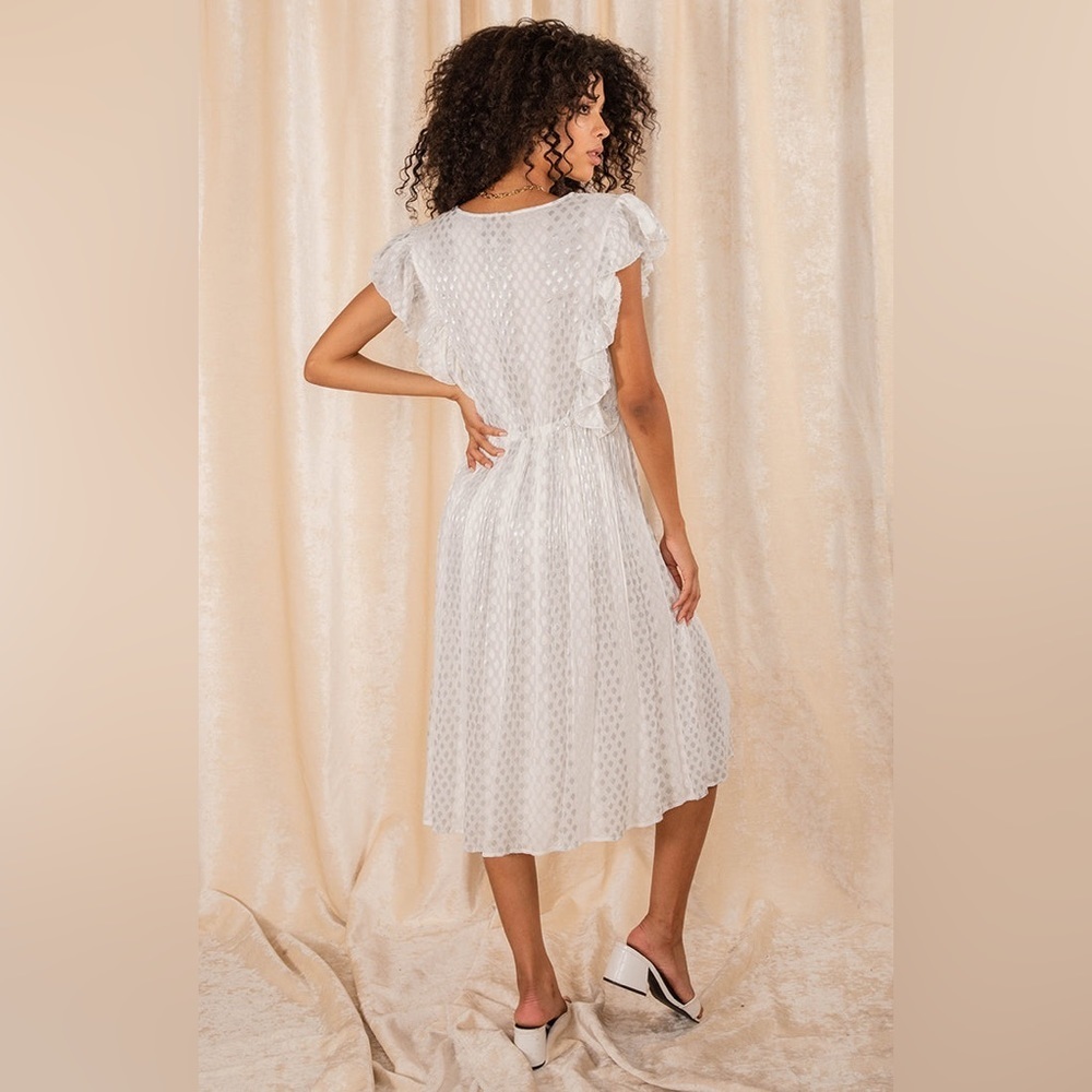 NWT ANTHROPOLOGIE RAGA WHISKED AWAY SURPLICE DRESS IN SILVER WHITE SIZE SMALL - Picture 4 of 15